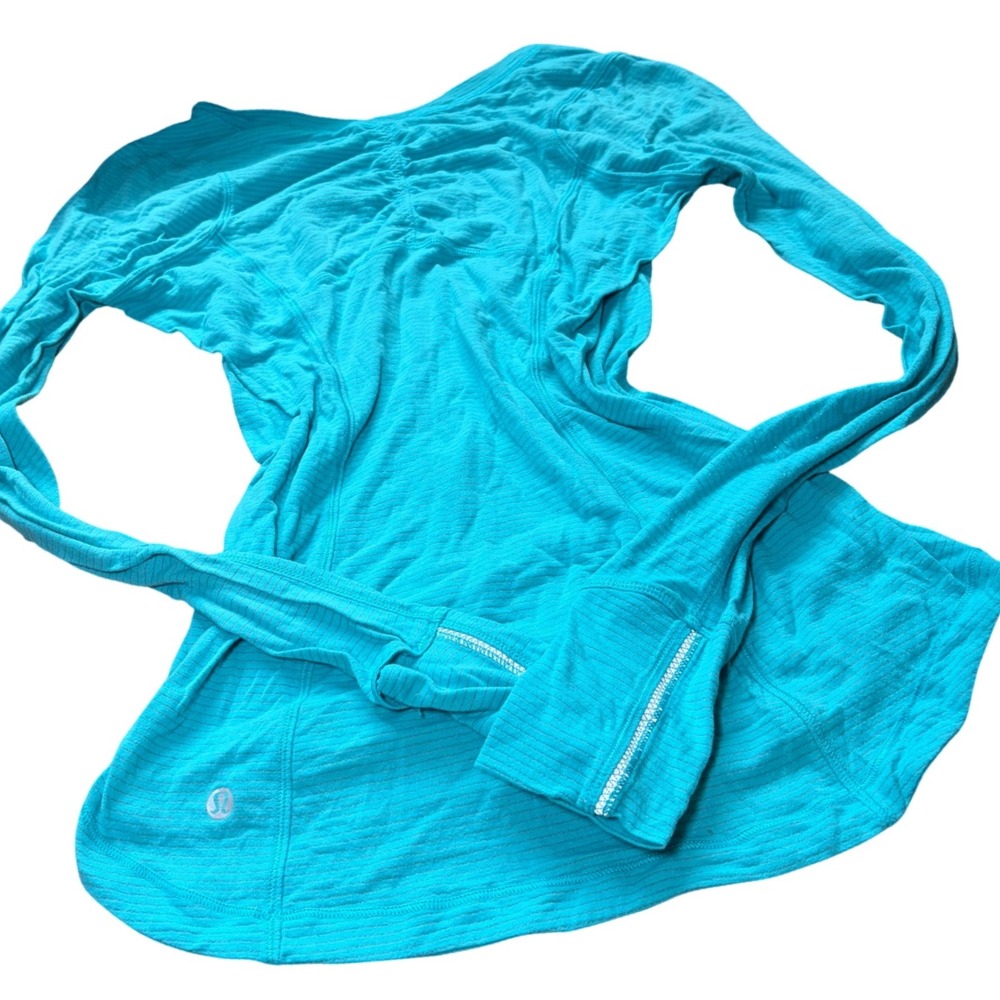 Lululemon Swiftly Tech Long Sleeve Shirt Turquoise Blue Striped Thumbholes